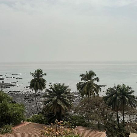 Mai Hotel Conakry Eksteriør bilde